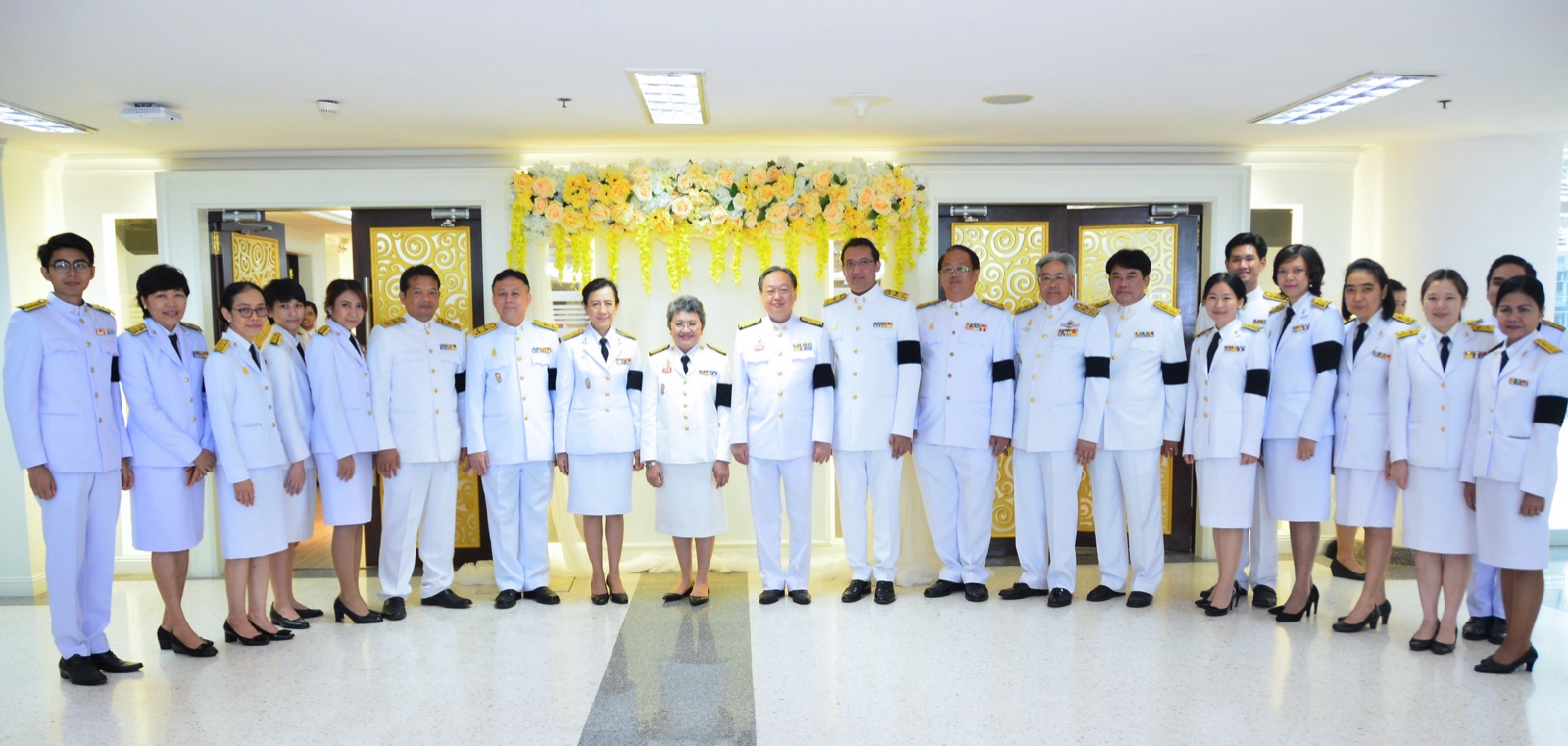 พิธีลงนามถวายพระพรสมเด็จพระเจ้าอยู่หัวมหาวชิราลงกรณ บดินทรเทพยวรางกูร เนื่องในวันคล้ายวันพระราชสมภพ 28 กรกฎาคม 2560